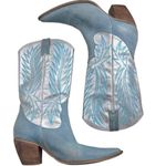 Penny Loves Kenny  Pilgrim Boots Photo 3