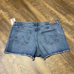 Wrangler NEW  Mid Rise Vintage Denim Jean Shorts Womens 18 Distressed 3” Cut Offs Photo 1