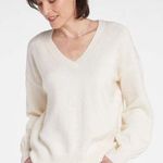 NYDJ White/Vanilla color v-neck sweater Photo 0