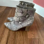 Carlos Santana  Grey snakeskin Tibbie ankle boots Photo 1