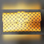 Luxurious Tan and Black Geometric Backpack Photo 4