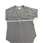 Maeve Anthropologie  Juni 100% Blouse In Gray Short Sleeve Size S Photo 3