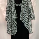 R & M Richards R&M WO SIZE 16 BLACK WHITE WAVE DESIGN DRESS WITH ATTACHED WATERFALL JACKET EUC Photo 6