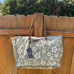 Myra Bag Chalky Weekender Green Photo 5