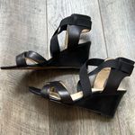 Adrienne Vittadini  Rheanne Black Wedge Strappy Sandals Size 8.5 Fine Leather Photo 2