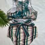 Cupshe Miss U Palms and Stripes One-Piece Swimsuit Size Small Photo 4