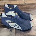 Jambu NWOT  JBU Navy Blue Nelly Wedge Sandals size 7 Photo 0