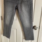 Old Navy Mid-Rise Boyfriend Straight Jeans | Size 10 Petite Photo 4