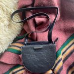 Kelly Wynne  No Curfew Crossbody In rule breaker black textured leather Photo 6