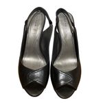 Tahari  Lacey Slingback Peep Toe Stiletto Heel Pumps Black Women Size 11M Photo 3