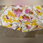 ZARA NWT Pleated High Waisted Floral Shorts Size M Photo 7