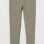 H&M Sports Bra & Leggings Set Olive Green Photo 2