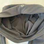 Lululemon Game Point Crop 23” in Size 2 Photo 6