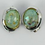 Vintage Coro Moon Glow Iridescent Opal Look Clip Photo 2