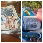 Converse   Unisex All Star Wonder Woman  DC Comics Hi Top Sneaker Womans Sz 6 Photo 7
