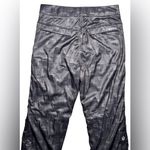 Sunice Tornado Flex Vent Golf Pants Womens Medium Gray Geometric Waterproof Photo 8