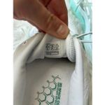 ASICS  Gel Kayano 28 White Oasis Green Womens size 11.5 Photo 5