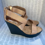 Charles David Charles by  Rose Gold Strappy Cork‎ Back Zip Wedges size 8 Photo 3