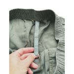 Vuori Women’s Trestles Twill Jogger Pants Large Kale Green Linen Casual Luxury Photo 3