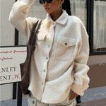 Women's Cream Sherpa Jacket Size XS Photo 1