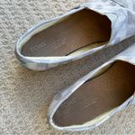 Toms Classic Dove Satin Paint Print Slip-On Shoes Photo 6