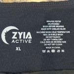 Zyia Active Women XL 5 Star Running Shorts Black with Grey Camouflage Photo 6