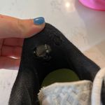 Nike Used volleyball/basketball shoes pink, white and orange Photo 4