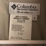 Columbia  Outdoors Flyfisher Trekking Vest with 3 Pockets and 2 Way Zipper Photo 4