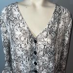 Ophelia Roe  v-neck snakeskin 3/4 sleeve flowy blouse top shirt woman’s XL Photo 1