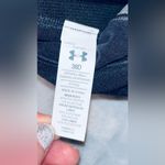 Under Armour Racerback Sports Bra sz 38D Photo 3