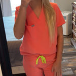 FIGS  Scrubs Set Photo 0