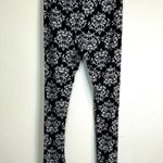 H&M GVI Black White Damask Print Stretch Leggings Gothic Yoga Pants Size Small Photo 5