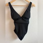 Cupshe  Women's One Piece Swimsuit Wide Straps V Neck Ruched Textured Ribbed Photo 2