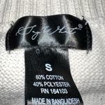 Say What? Say what brand sweater vest! Photo 5