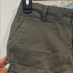 Forever 21 Cargo Shorts Versatile Design Photo 2