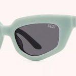 Dezi Sunglasses Photo 0