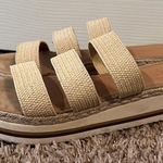 Universal Threads Platform Sandals Photo 1