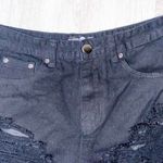 Boohoo Distressed Shorts S:6🌸 Photo 2