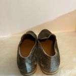 Indigo rd. 8.5) WOMENS HANI 2 CHAMPAGNE VELVET TEXTURE SLIP ON FLAT LOAFER Photo 4