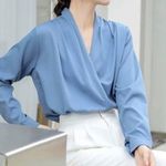 Zoa New York Blue long sleeve wrap top size medium Photo 0