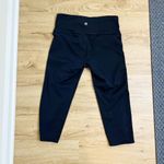 Athleta Womens Chaturanga Crop Yoga Pants Size M Black Nylon Stretch Photo 3