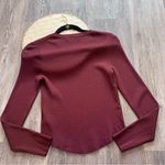 Babaton  maroon wine burgundy knit ribbed long‎ sleeve top Photo 6