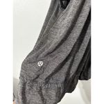 Lululemon Womens Rest Less Tank Top Heather Black Gray Angel Wing Print Size 6 Photo 4