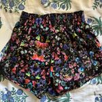 Lululemon  Hotty Hot 4" Photo 1