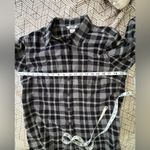 Duluth Free Swingin' Flannel Shirt plaid size S black white and gray Photo 6
