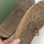 UGG  short ankle boots • Sherpa lining • camel shade of brown Photo 4