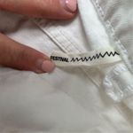 Garage Women's White Denim High-Rise Festival Shorts Size 3 Photo 3