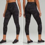 Lululemon  Base Pace High-Rise Running Tight 25" in Heritage 365 Camo Deep Coal M Photo 1