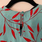 Diane Von Furstenberg  Blue Green Floral Blouse 100% Silk Flowy Women's size 8 Photo 6