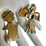 Angel Brooch Bundle ā Set of 2 Vintage Pins Photo 0